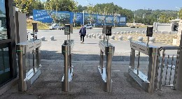 龙泉外国语高级中学3