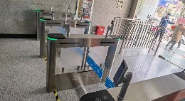园区闸机1