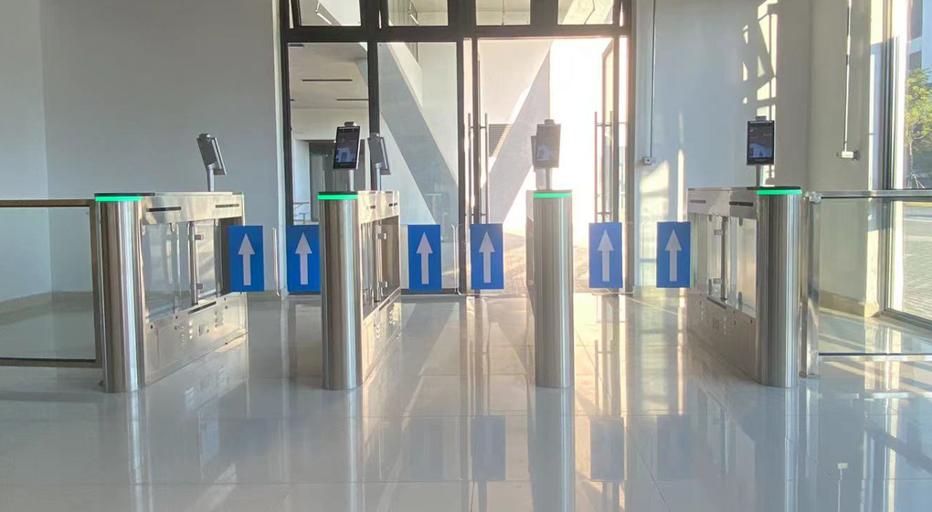 园区闸机1